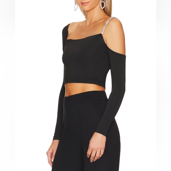 Robyn Top - Picture 4 of 9